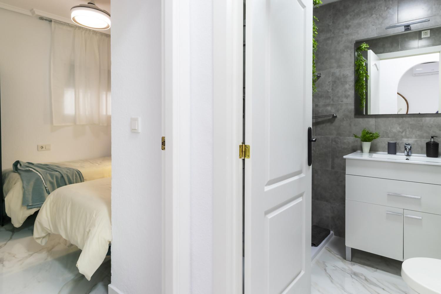 Apartamento Pink Azure Torrevieja Kültér fotó